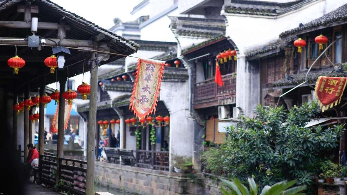 逃离违建房屋6
