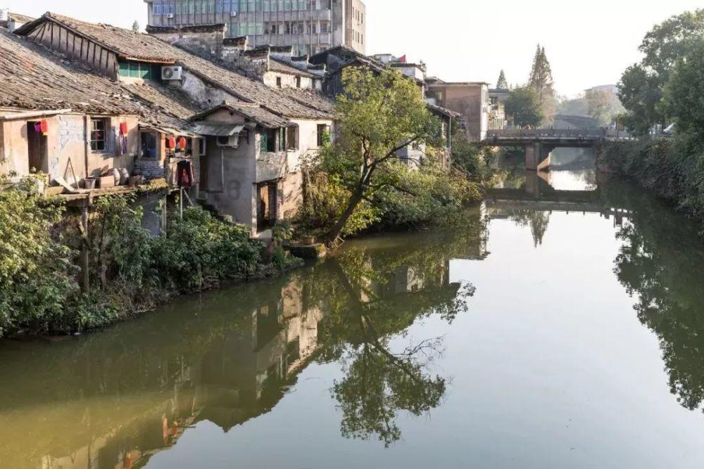 大连警校录取分数线游戏画面